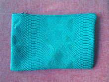 Cargar imagen en el visor de la galería, Bolso modelo JEWEL OF JOY "Free Spirit n.1"