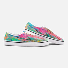 Cargar imagen en el visor de la galería, Zapatillas bajas deportivas modelo CAT " Y si... ¿Nos escapamos?"