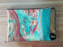 Cargar imagen en el visor de la galería, Bolso modelo JEWEL OF JOY "Lady in red - Mi Caperucita n.2"