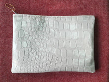 Cargar imagen en el visor de la galería, Bolso modelo JEWEL OF JOY "Jane, a happy girl n.5"