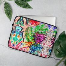 Cargar imagen en el visor de la galería, Funda para portátil "Florece"