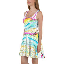 Cargar imagen en el visor de la galería, Vestido skater "Here comes the sun"