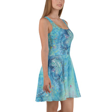 Cargar imagen en el visor de la galería, Vestido skater " En mi momento cósmico"
