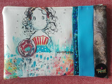 Cargar imagen en el visor de la galería, Bolso modelo JEWEL OF JOY "My wonder girl n.1"